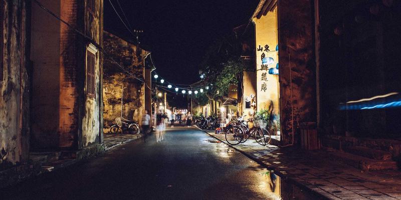 金融理财新视角：如何通过指数基金定投与智能止盈策略实现长期复利增长