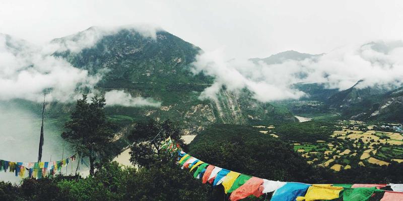 高净值人群的家族信托规划：一峰宝等理财平台的投资策略如何实现财富传承与风险隔离